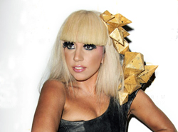 Lady Gaga pide a Obama eliminar el “Bullying”